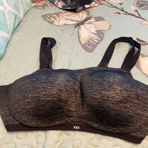 victoria secret sports bra